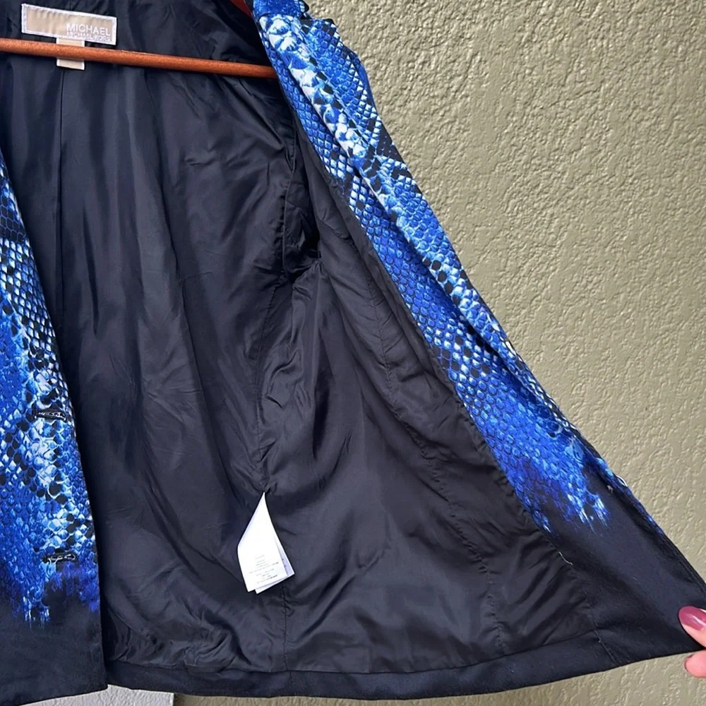 Michael Kors Blue Snakeskin print jacket - Picture 7 of 7